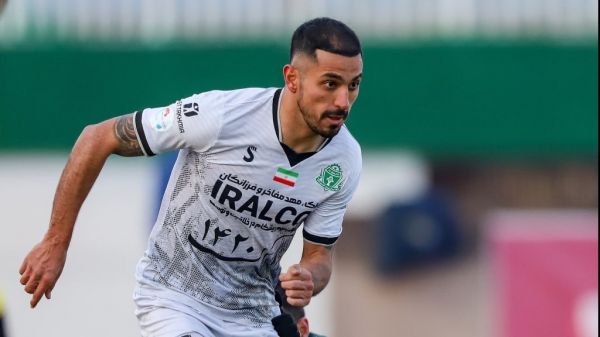 ناکامی پرسپولیس در جذب محمدامین کاظمیان؛ حسینی رضایت نداد