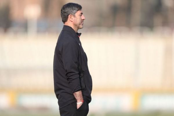 معادلات عجیب کریم باقری در پرسپولیس؛ میگویم میروم اما میمانم