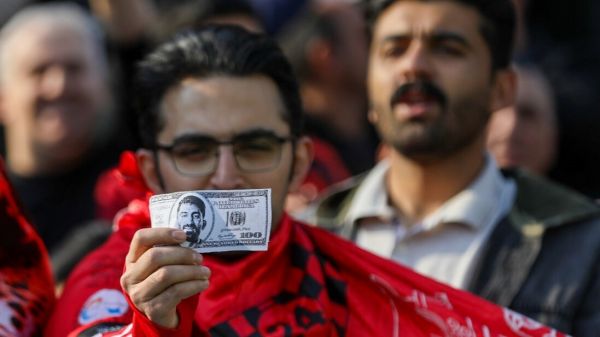 دومین «اسکناسپاشی» تاریخی پرسپولیسیها در آزادی؛ بعد از هاشمینسب نوبت «بیرو» و دیگران