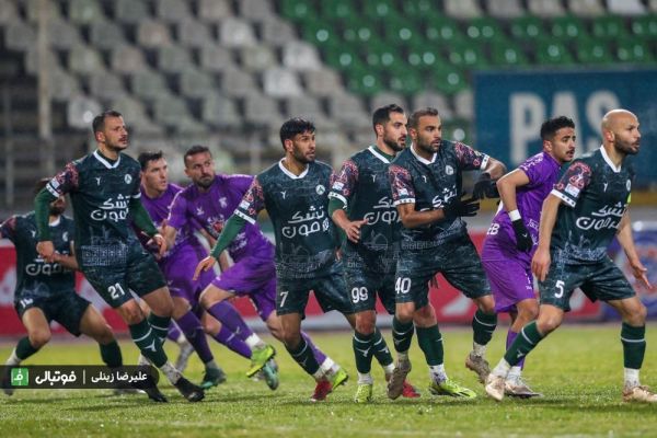 هوادار و ذوبآهن به تقسیم امتیازات رضایت دادند