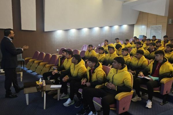 کارگاه آموزشی شخصیت حرفهای برای تیم ملی نوجوانان