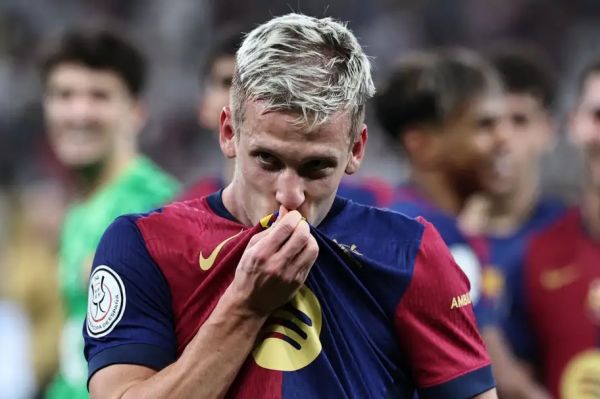 جنگ میان لالیگا و بارسلونا وارد فاز تازهای شد