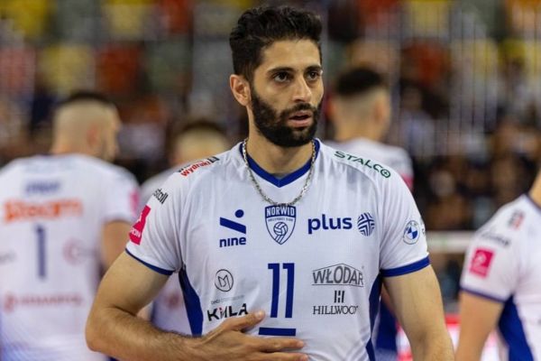 تمجید کارشناسان لهستانی از میلاد عبادیپور