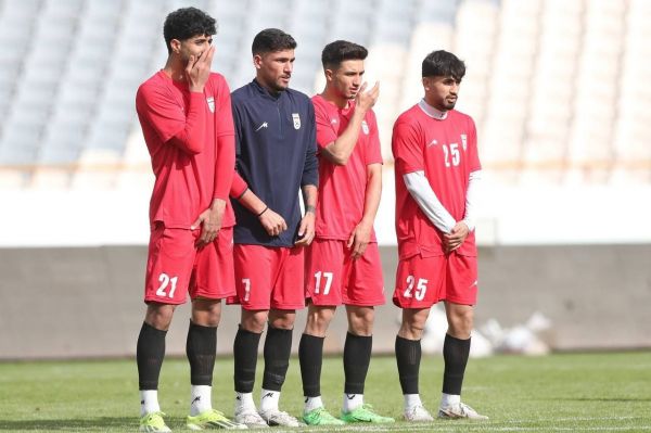  تمرین پرفشار تیم ملی جوانان در هوای آفتابی