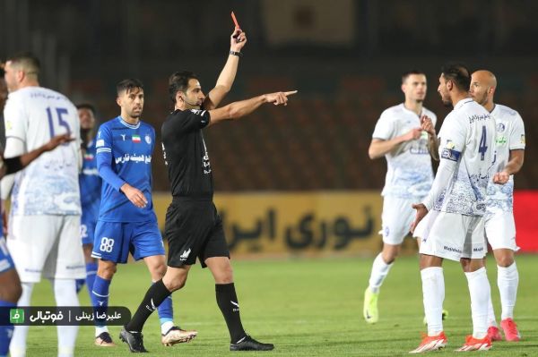  بررسی دو صحنه مشکوک بازی استقلال و استقلال خوزستان با حسین عسگری
