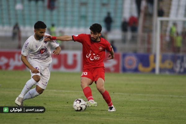 گزارش تصویری اختصاصی تراکتور چهار - هوادار صفر