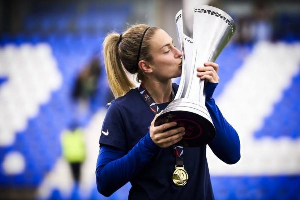 به بهانه تولد فوق ستاره زنان بارسلونا؛ الکسیا سلطان جامها