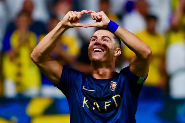 دو بازیکن خارجی استقلال و تبریک تولد به رونالدو؛ پادشاه فوتبال جهان