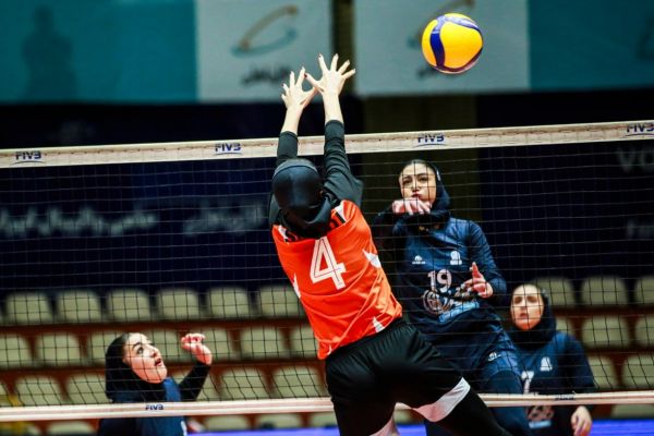 نتایج و ردهبندی هفته سیزدهم لیگ برتر والیبال بانوان