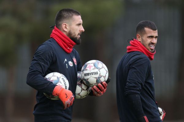 گندوز، بهترین دروازهبان خارجی لیگ ایران