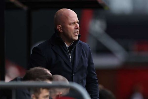 تشبیه کردن تیم دسته دومی به منچستریونایتد توسط سرمربی خشمگین لیورپول