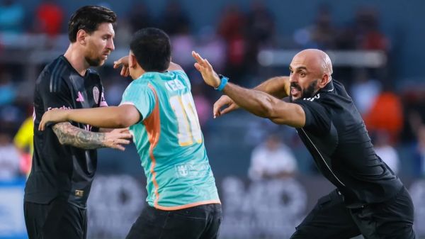 بیانیه تند بادیگارد مسی علیه ماموران امنیتی ورزشگاهها