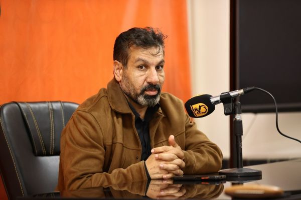 مومنی پورموسوی با حضور مربی پرتغالی مخالفت کرد