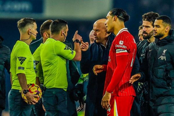  احتمال لغو محرومیت مربی هلندی لیورپول