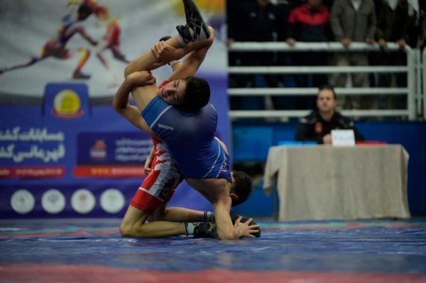  تهران قهرمان کشتی آزاد نوجوانان ایران شد