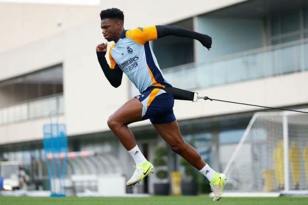 لینک شدن دوباره ستاره رئالمادرید با انتقال به لیگ برتر انگلیس