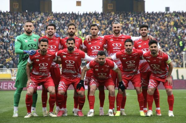  ۱۰ نکته از سپاهان - پرسپولیس در نقش جهان  جام از دست کارتال افتاد