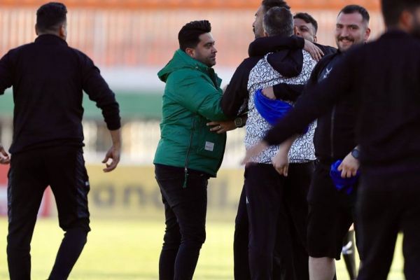 اخباری ۱۰ فینال را پیش رو داریم