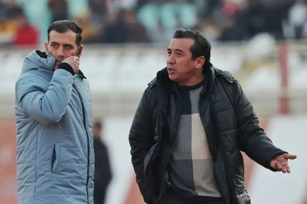 عزیزی هیچوقت نه VAR و نه داور به نفع ما اشتباه نمیکند