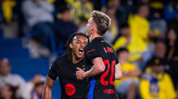  بارسلونا صدر جدول را پس گرفت