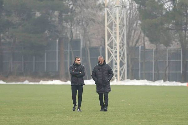 استراحت در برنامه دوشنبه پرسپولیسیها