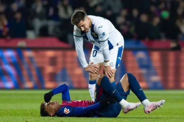 ستاره بارسلونا به بازی مقابل اتلتیکو میرسد