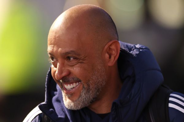  چرا ناتینگهام فارست مقابل آرسنال به دفاع 4 نفره بازگشت