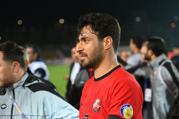 واکنش تند خلیلزاده به داوری بازی با سپاهان عکس