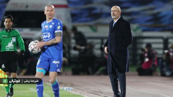  استقلال از بوژوویچ، برانکو می‌سازد