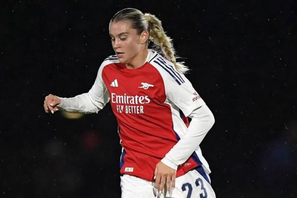  روز‌های سخت مهاجم تیم زنان آرسنال بعد از گلزنی به تیم محبوب پدر