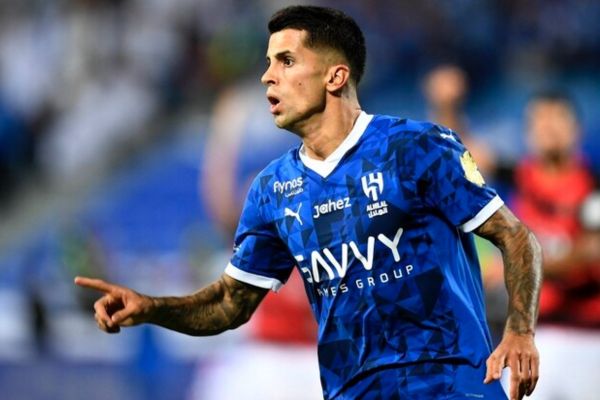  دوری دو ماهه کانسلو از میادین