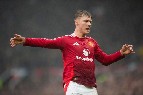  تمایل ناپولی برای آغاز مذاکرات با منچستریونایتد