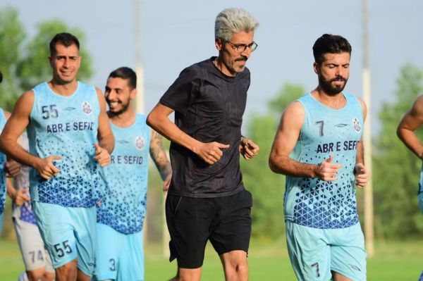  توافق مربی بدنساز اسبق پرسپولیس با استقلال خوزستان