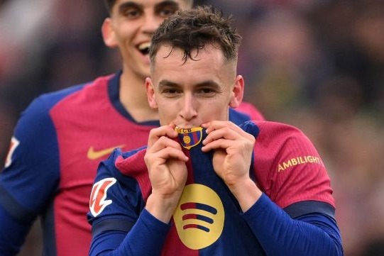 رقابت تنگاتنگ 2 ستاره بارسلونا برای حضور در ترکیب