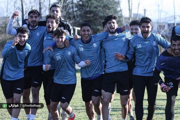 کشتی و داد و بیداد خوشحالی قبل دربی شمال عکس