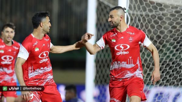  چادرملو صفر - پرسپولیس یک  حرکت خزنده پرسپولیس شروع شد  برد سخت در زمین سفت