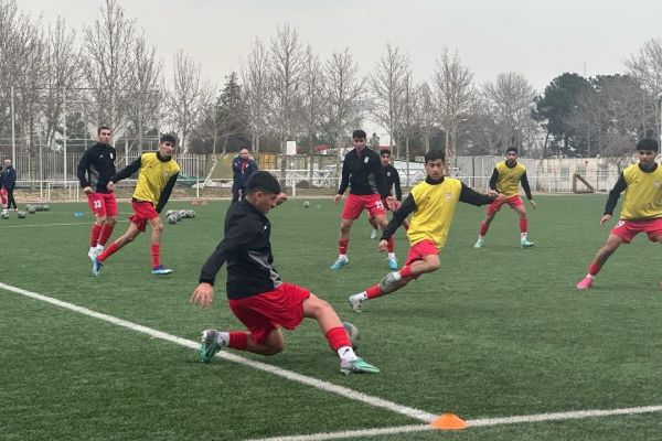  برگزاری نخستین تمرین تیم ملی نوجوانان در اردوی تهران