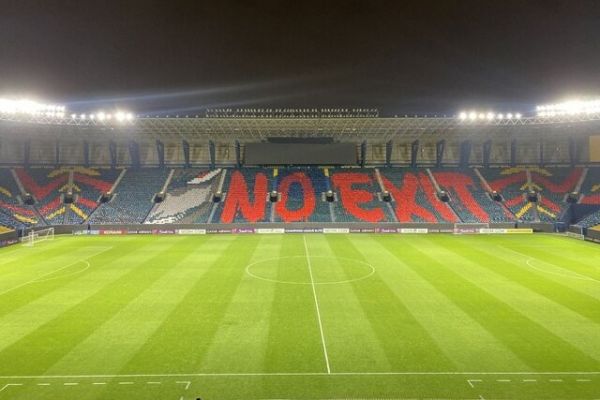 کُری سنگین النصریها برای استقلال