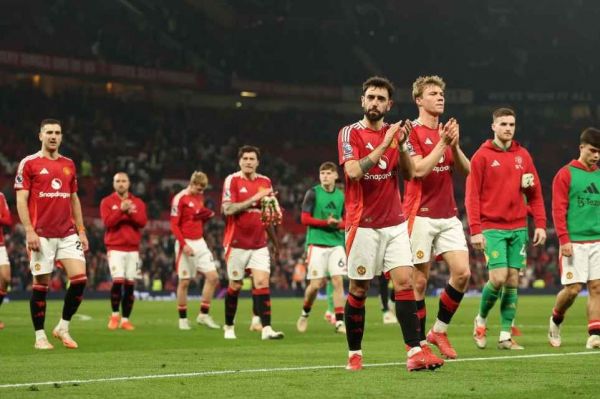  تمجید سرمربی منچستریونایتد از کاپیتان تیمش