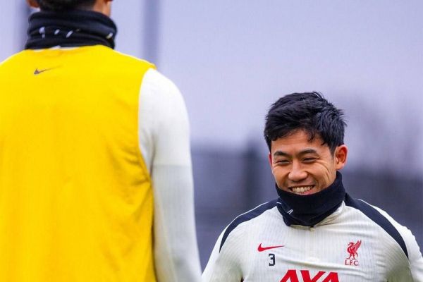  هافبک ژاپنی لیورپول تعویض خوش‌یمن آرنه اسلات در فصل جاری