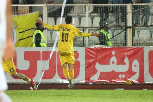 هفته بیستوپنجم لیگ یک ادامه صدرنشینی فجرسپاسی