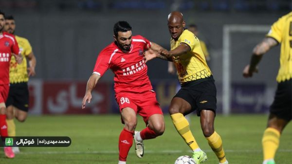 نساجی یک - سپاهان یک سپاهان گرفتار سندروم مساوی یک امتیاز نه به درد نساجی خورد و نه سپاهان