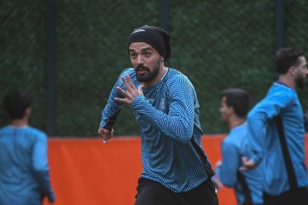 سپاهان امیدوار به کاپیتان ملوان مقابل پرسپولیس