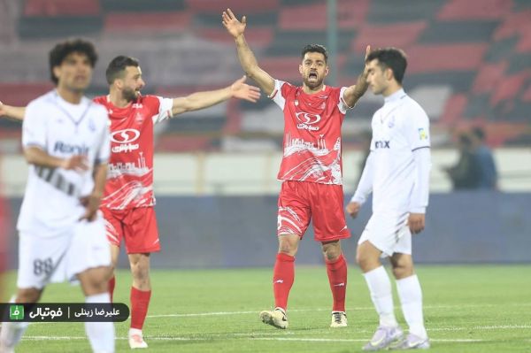  پورعلی‌گنجی  ۷ فینال دیگر برای قهرمانی داریم