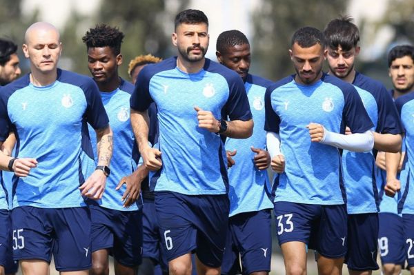  گزارش تصویری  تمرین استقلال، شنبه 25 اسفند