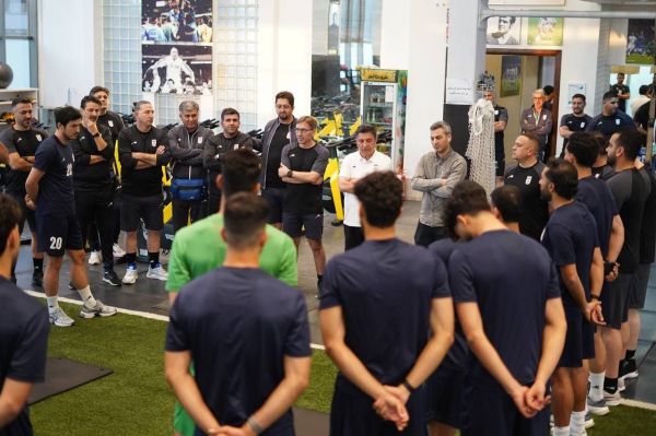  برگزاری تمرین ریکاوری ملی‌پوشان زیر نظر قلعه‌نویی