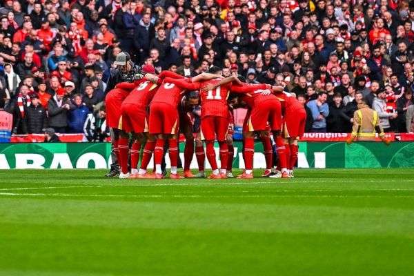  لیورپول و خداحافظی با سه جام در ۳۵ روز