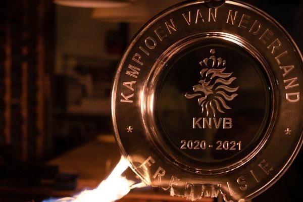  اقدام جالب توجه آژاکس برای حمایت از هواداران