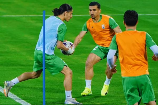 شاگردان قلعهنویی هندبالیست شدند عکس