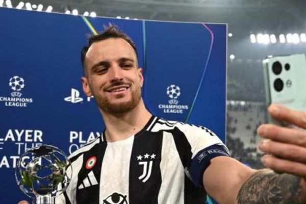  ناپولی علاقه‌مند به جذب مدافع ملی‌پوش یوونتوس